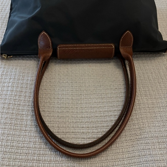 Longchamp Le Pliage Tote Bag - Picture 7 of 17